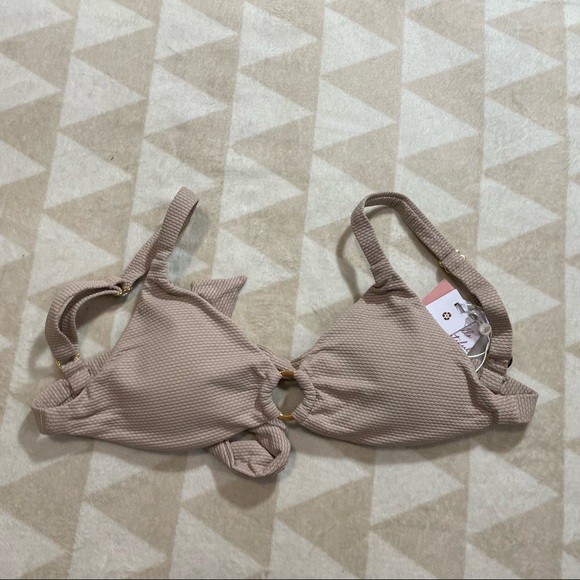 Pilyq PQ Anthropologie Bikini Swim Top Bimini Ring Triangle Textured - Picture 4 of 6